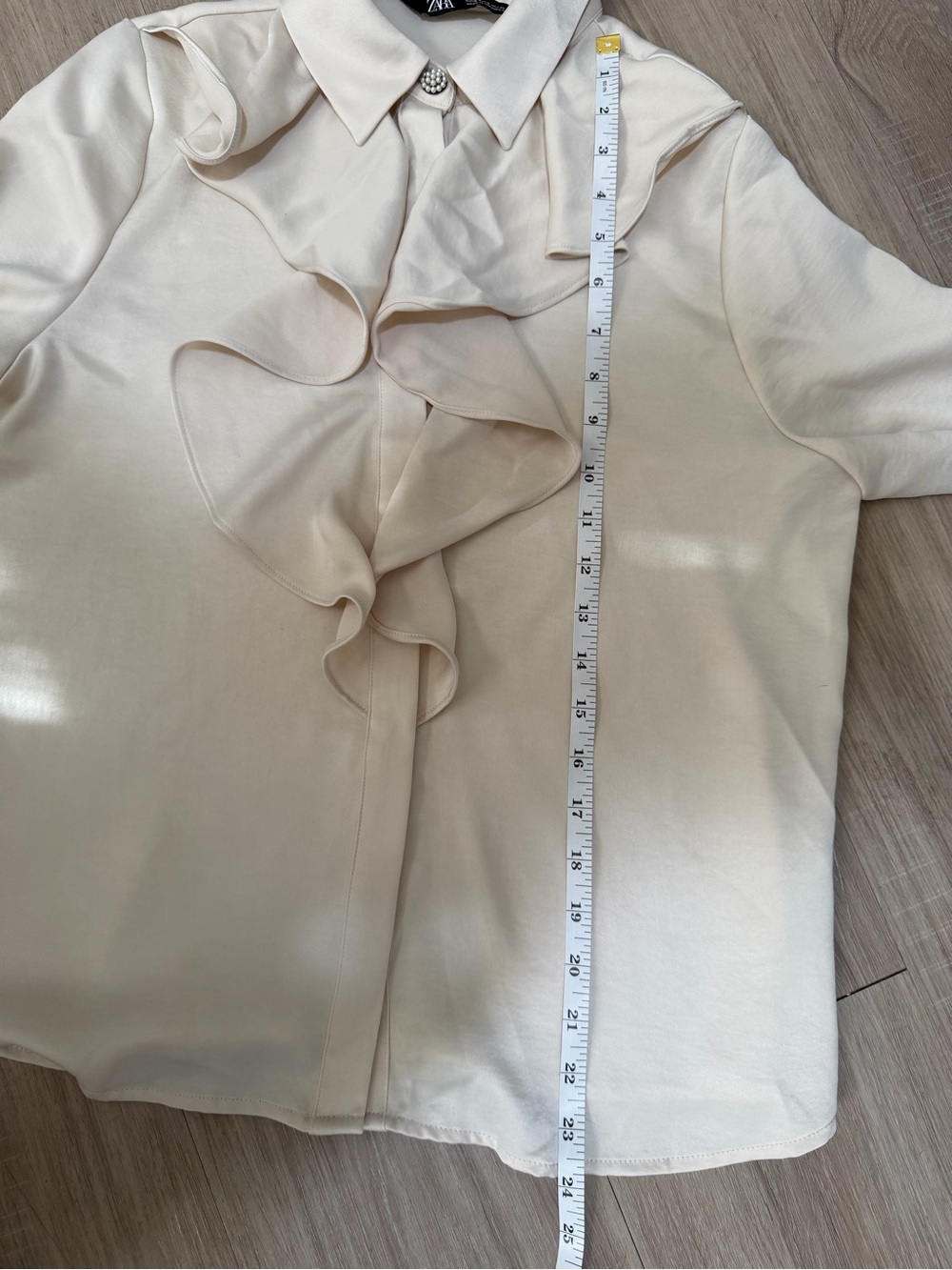 Zara Cream Ruffle Button-Down Blouse - Picture 6 of 7